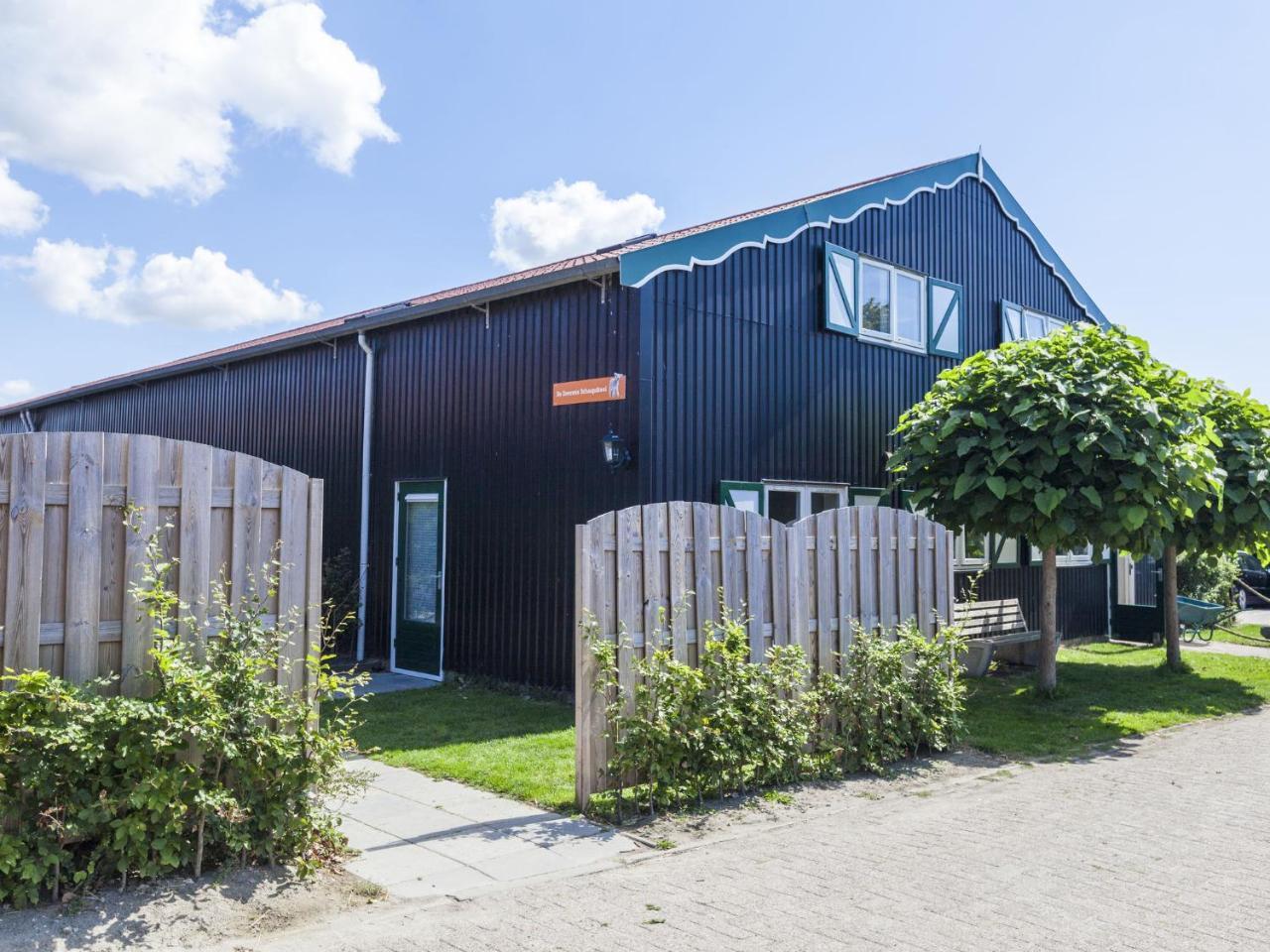 Charming Holiday Home Near Beach In Meliskerke Esterno foto
